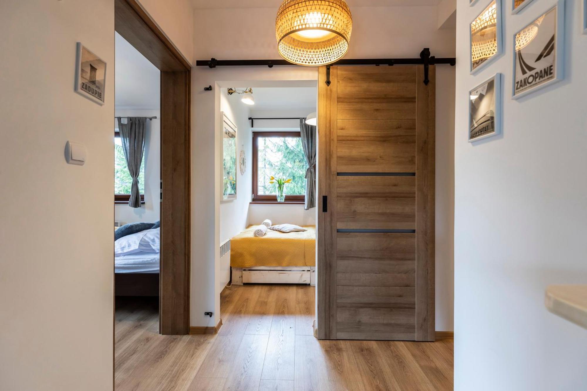Udanypobyt Apartamenty Sloneczne Kościelisko Rom bilde